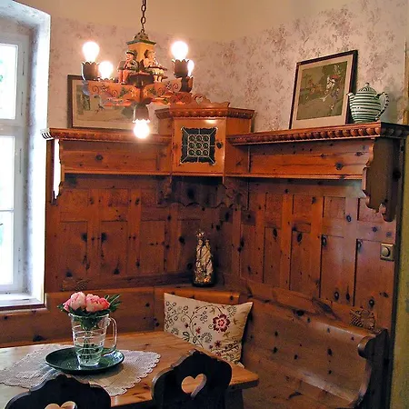 Wienerwald Mit Pool Villa *